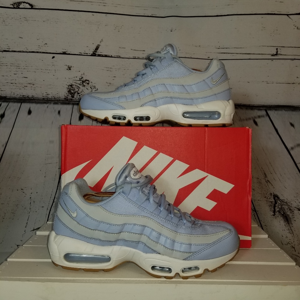 Like new nike air max 95 royal tint blue